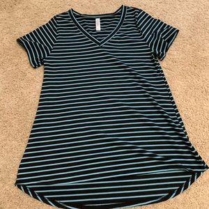 Lularoe Christy Tee